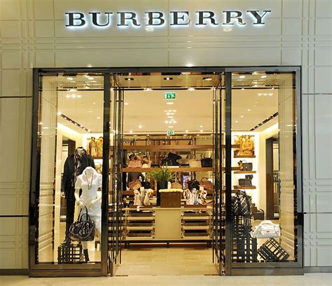 burberry shop hanoi